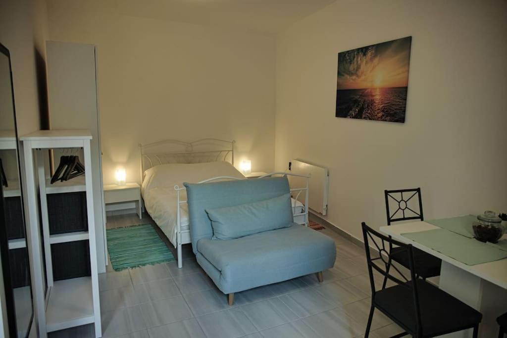 Studio Apartman Gajba In City Center Zagreb Exterior foto